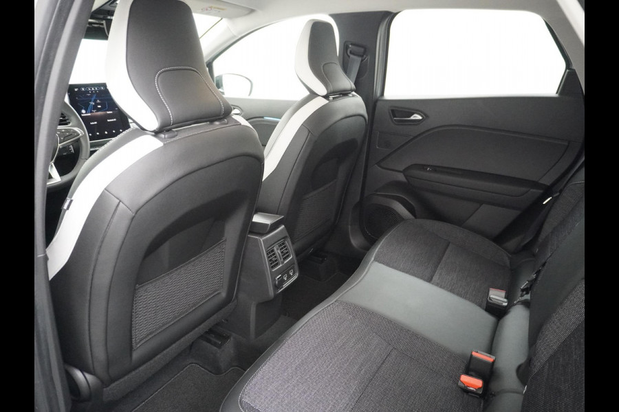 Renault Captur Techno VAN: 26.900,- VOOR: 23.877,- UW HERFSTVOORDEEL: 2.023,- Plug-in Hybride | Camera | Navi | Complete nette auto | Rijklaar met 12 mnd BOVAG garantie