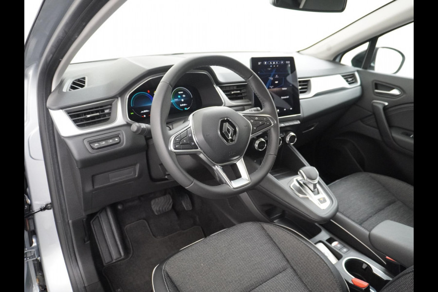 Renault Captur Techno VAN: 26.900,- VOOR: 23.877,- UW HERFSTVOORDEEL: 2.023,- Plug-in Hybride | Camera | Navi | Complete nette auto | Rijklaar met 12 mnd BOVAG garantie