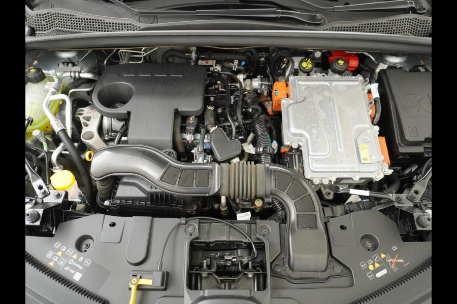Renault Captur Techno VAN: 26.900,- VOOR: 23.877,- UW HERFSTVOORDEEL: 2.023,- Plug-in Hybride | Camera | Navi | Complete nette auto | Rijklaar met 12 mnd BOVAG garantie
