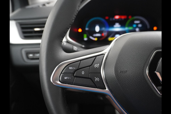 Renault Captur Techno VAN: 26.900,- VOOR: 23.877,- UW HERFSTVOORDEEL: 2.023,- Plug-in Hybride | Camera | Navi | Complete nette auto | Rijklaar met 12 mnd BOVAG garantie