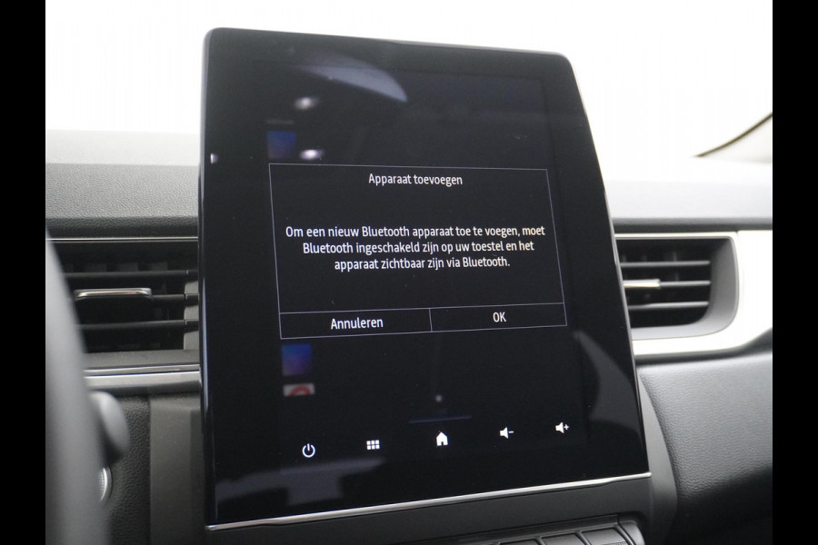 Renault Captur Techno VAN: 26.900,- VOOR: 23.877,- UW HERFSTVOORDEEL: 2.023,- Plug-in Hybride | Camera | Navi | Complete nette auto | Rijklaar met 12 mnd BOVAG garantie