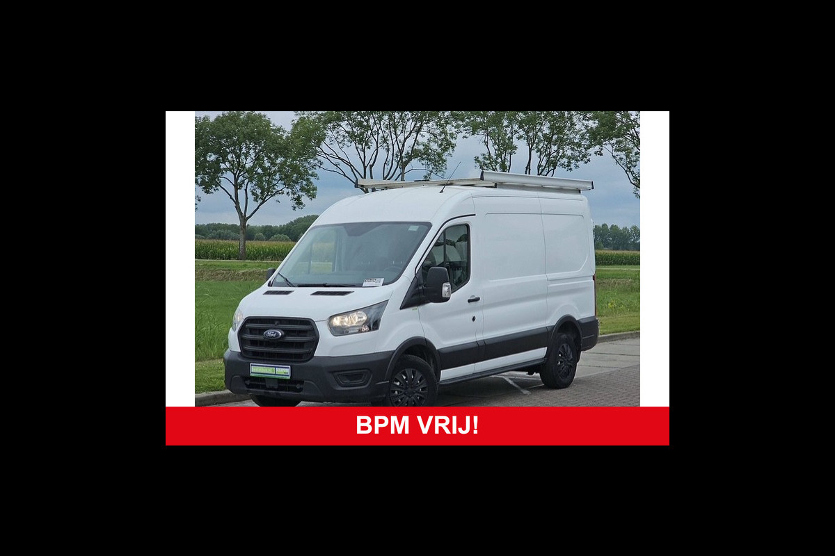 Ford Transit 350 2.0 TDCI L2H2 Trend Imperiaal Trekhaak Airco Cruise Euro6 Ford Transit 350 2.0 TDCI L2H2 Trend Imperiaal Trekhaak Airco Cruise Euro6
