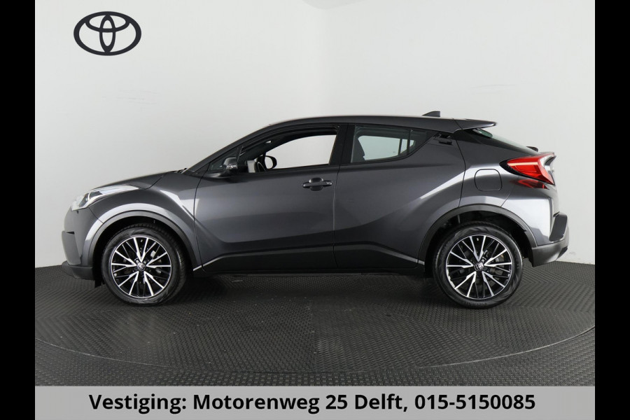 Toyota C-HR 116 PK DYNAMIC URBAN NAVI 1e EIG GARANTIE 6-2028 ! LMV.CLIMA. ADAPTIEF CRUISE CONTROL . KEYLESS ENTRY . ELEKTRISCHE INKLAPBARE SPIEGELS .
