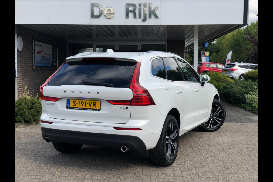 Volvo XC60 2.0 T6 AWD Momentum | Pano, Luchtvering, 360 Camera, Stoelverw., Carplay/Android, Virt. Cockp. | 1e Eigenaar |