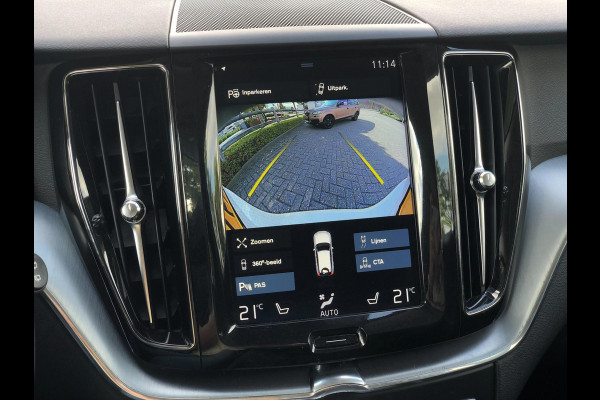 Volvo XC60 2.0 T6 AWD Momentum | Pano, Luchtvering, 360 Camera, Stoelverw., Carplay/Android, Virt. Cockp. | 1e Eigenaar |