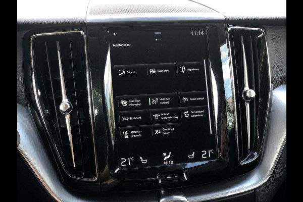 Volvo XC60 2.0 T6 AWD Momentum | Pano, Luchtvering, 360 Camera, Stoelverw., Carplay/Android, Virt. Cockp. | 1e Eigenaar |