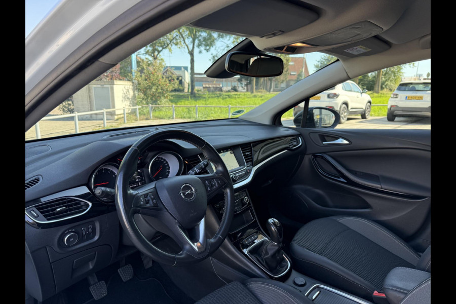 Opel Astra 1.2 Business Elegance | AC Climate | Navi | Camera | Trekhaak
