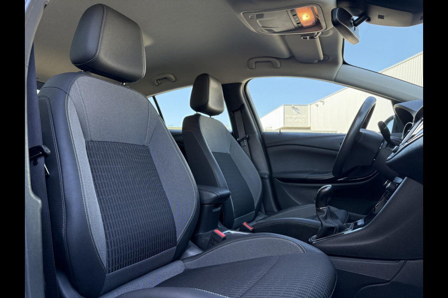 Opel Astra 1.2 Business Elegance | AC Climate | Navi | Camera | Trekhaak