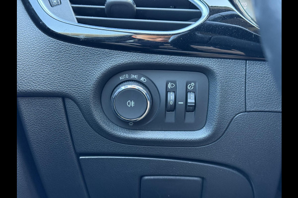 Opel Astra 1.2 Business Elegance | AC Climate | Navi | Camera | Trekhaak