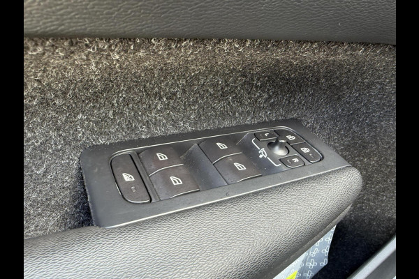 Volvo XC40 2.0 T4 R-Design|DEALER ONDERHOUDEN|MEMORY|PANO|HARMANKARDON