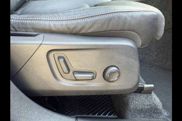 Volvo XC40 2.0 T4 R-Design|DEALER ONDERHOUDEN|MEMORY|PANO|HARMANKARDON