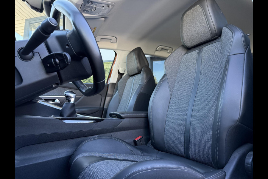Peugeot 3008 1.5 BlueHDi Premium | LED | Trekhaak | I-Cockpit | 20 inch |