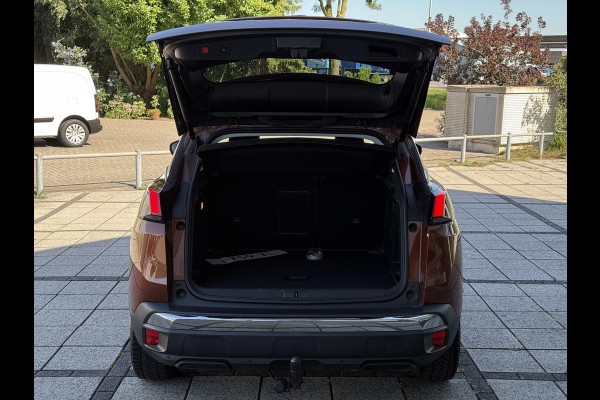 Peugeot 3008 1.5 BlueHDi Premium | LED | Trekhaak | I-Cockpit | 20 inch |