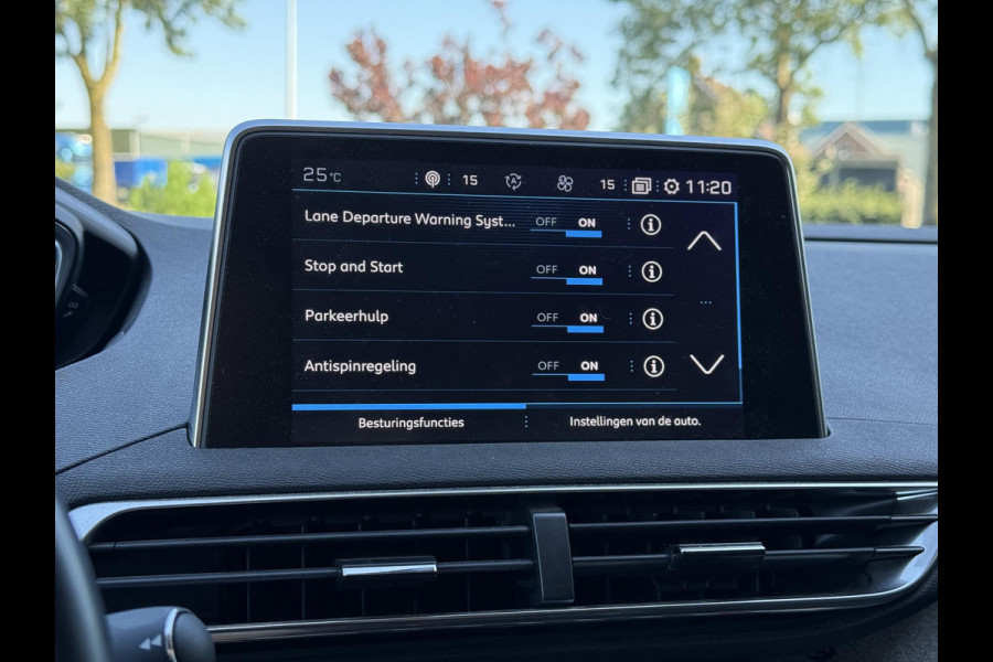Peugeot 3008 1.5 BlueHDi Premium | LED | Trekhaak | I-Cockpit | 20 inch |