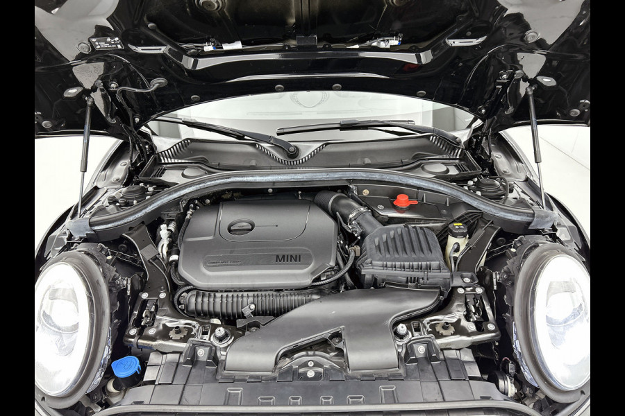 MINI Clubman Cooper S | 192PK | FACELIFT | LAGE KM | 2 EIG | PANO | ACHTERCAM | CARPLAY | GOED ONDERH | HEAD UP | STOELVERW | ETC