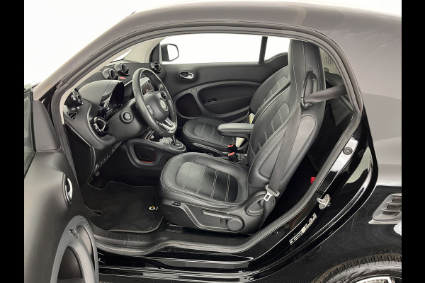 Smart Fortwo EQ Business Solution 18 kWh [3-Fase] ( SOH-93%) Aut. *PANO | LUXURY-LEATHER | NAVI-FULLMAP | CAMERA | HEATED-COMFORTSEATS | AIRCO | CRUISE | AMBIENT-LIGHT | 15''ALU*
