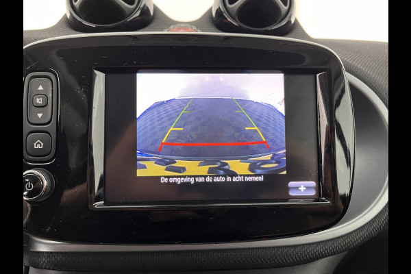 Smart Fortwo EQ Business Solution 18 kWh [3-Fase] ( SOH-93%) Aut. *PANO | LUXURY-LEATHER | NAVI-FULLMAP | CAMERA | HEATED-COMFORTSEATS | AIRCO | CRUISE | AMBIENT-LIGHT | 15''ALU*