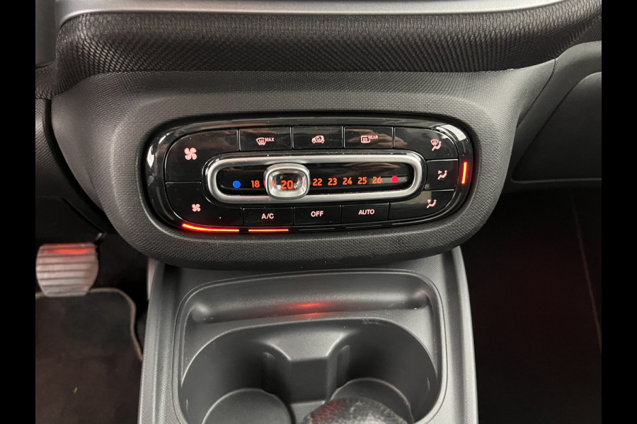 Smart Fortwo EQ Business Solution 18 kWh [3-Fase] ( SOH-93%) Aut. *PANO | LUXURY-LEATHER | NAVI-FULLMAP | CAMERA | HEATED-COMFORTSEATS | AIRCO | CRUISE | AMBIENT-LIGHT | 15''ALU*