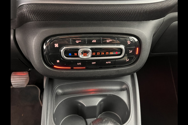 Smart Fortwo EQ Business Solution 18 kWh [3-Fase] ( SOH-93%) Aut. *PANO | LUXURY-LEATHER | NAVI-FULLMAP | CAMERA | HEATED-COMFORTSEATS | AIRCO | CRUISE | AMBIENT-LIGHT | 15''ALU*