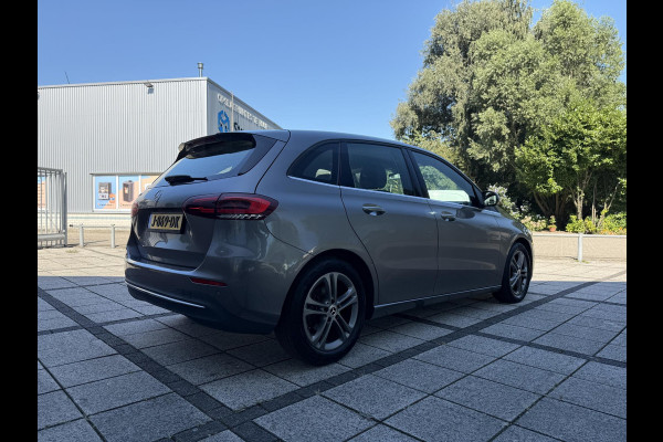 Mercedes-Benz B-Klasse 180 Aut. Style Advantage | LED | Navi | LMV |