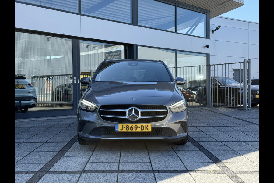 Mercedes-Benz B-Klasse 180 Aut. Style Advantage | LED | Navi | LMV |