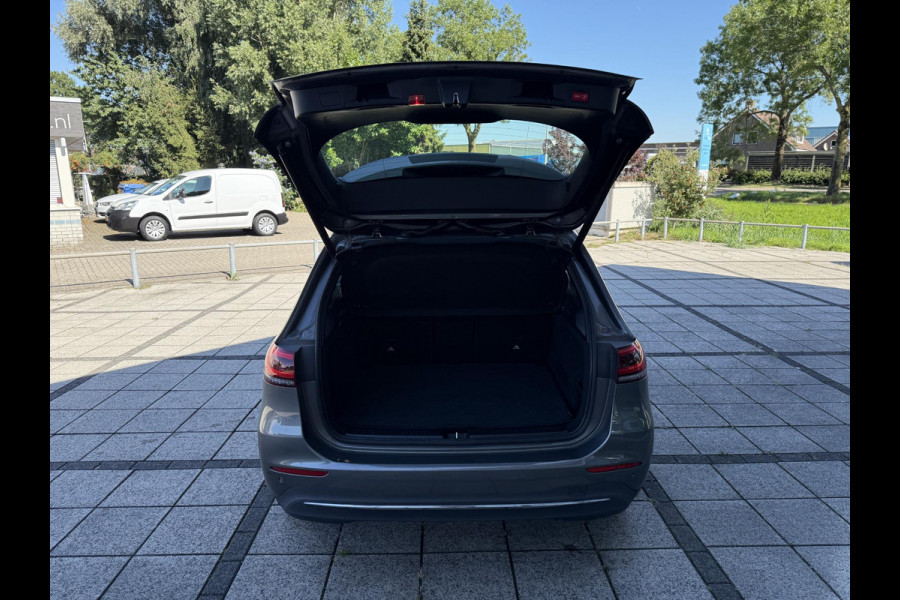 Mercedes-Benz B-Klasse 180 Aut. Style Advantage | LED | Navi | LMV |