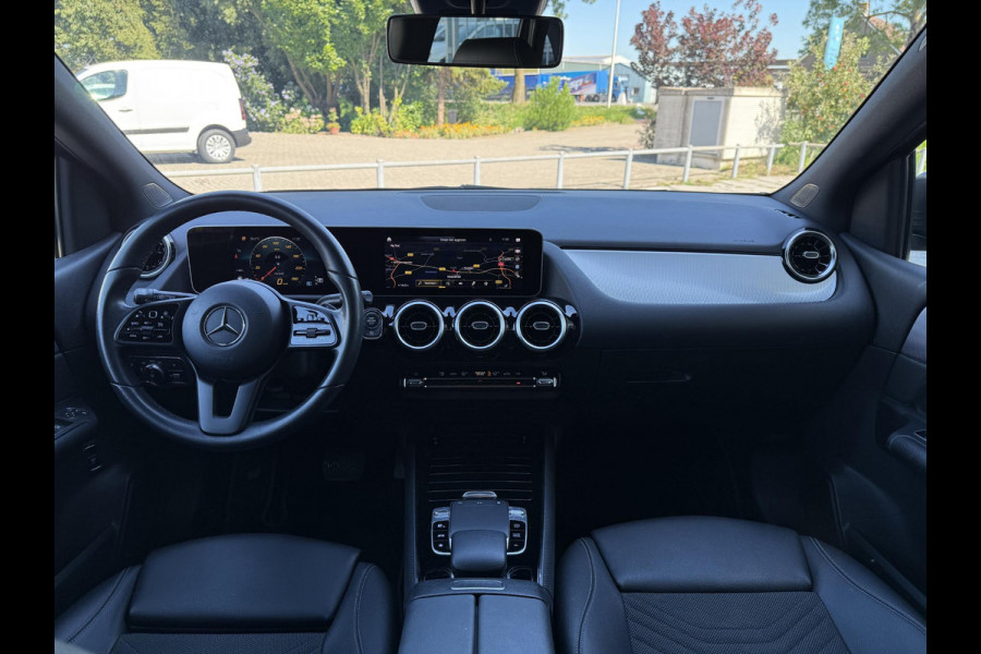 Mercedes-Benz B-Klasse 180 Aut. Style Advantage | LED | Navi | LMV |