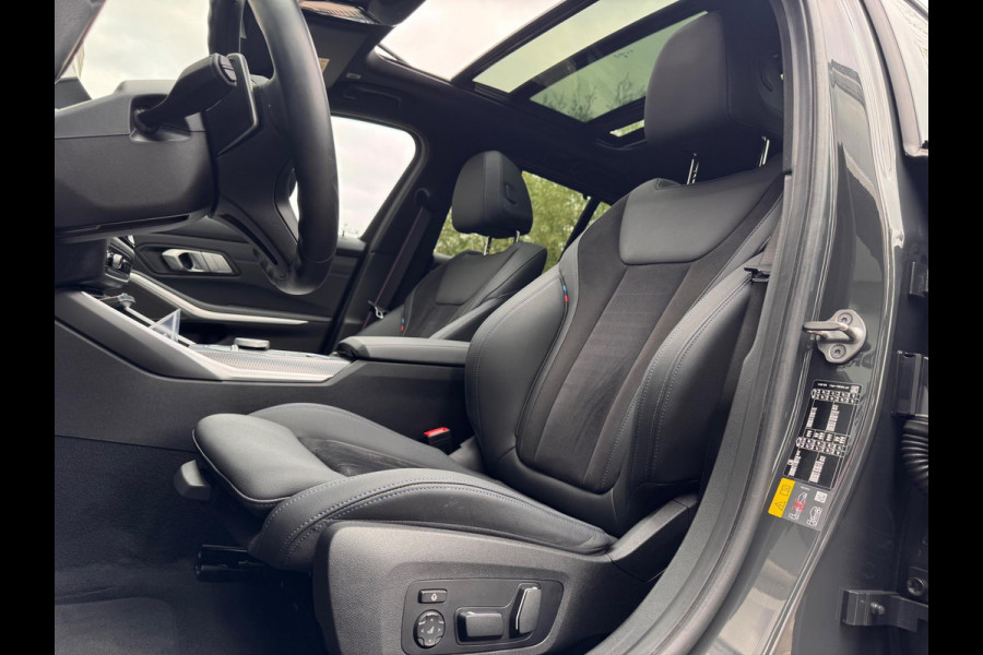 BMW 3 Serie Touring 330e Pano/Memory/H&K/360/HuD