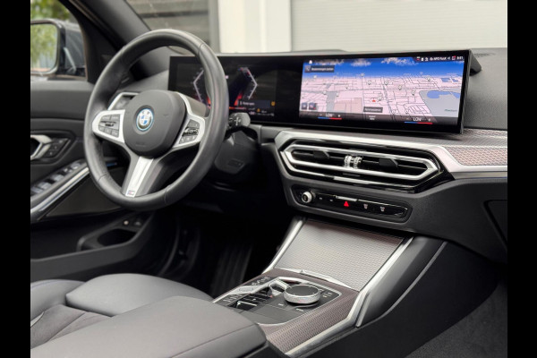 BMW 3 Serie Touring 330e Pano/Memory/H&K/360/HuD
