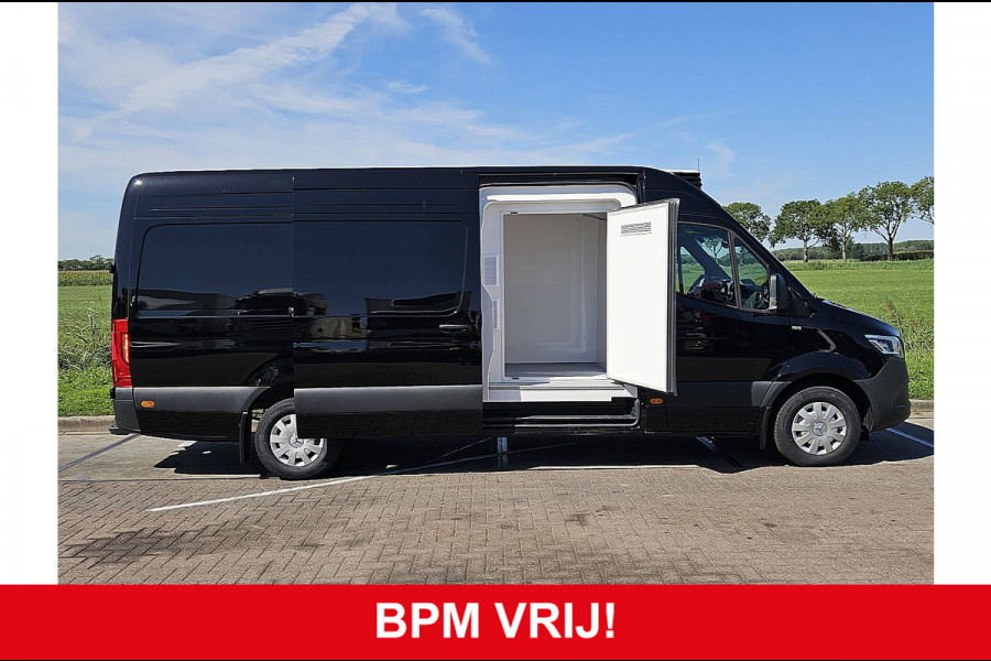 Mercedes-Benz Sprinter 315 L3H2 Pro Koelwagen FRIGO Vriezer Dag/Nacht Nieuw Mbux10 Carrier BPM-Vrij/ Direct leverbaar!