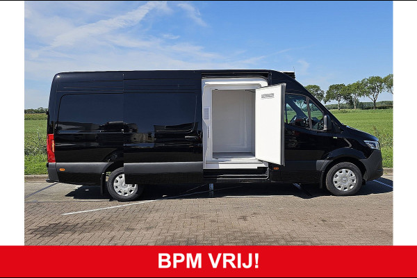 Mercedes-Benz Sprinter 315 L3H2 Pro Koelwagen FRIGO Vriezer Dag/Nacht Nieuw Mbux10 Carrier BPM-Vrij/ Direct leverbaar!