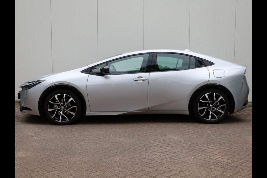 Toyota Prius 2.0 Plug-in Executive | El. Achterklep | Stoel/Stuurwielverwarm
