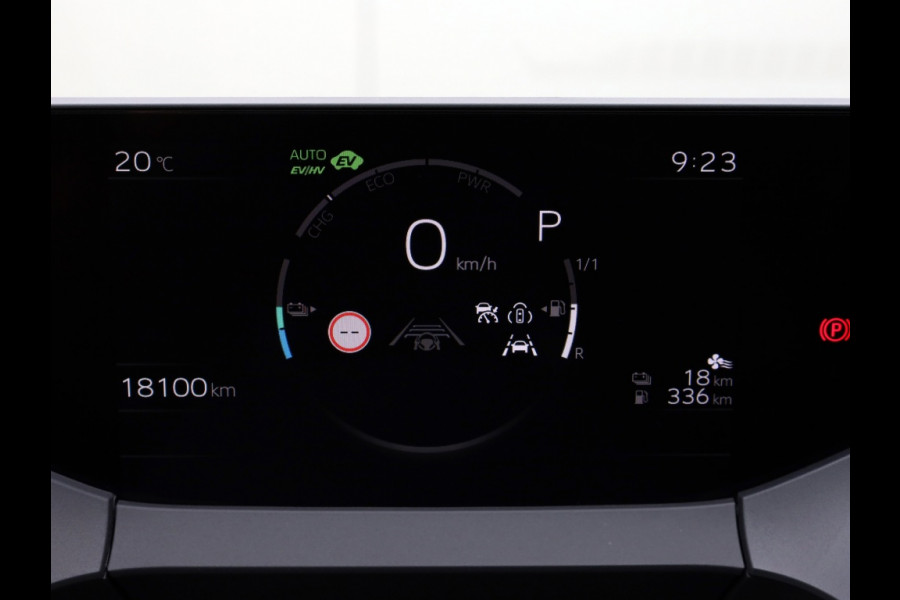 Toyota Prius 2.0 Plug-in Executive | El. Achterklep | Stoel/Stuurwielverwarm