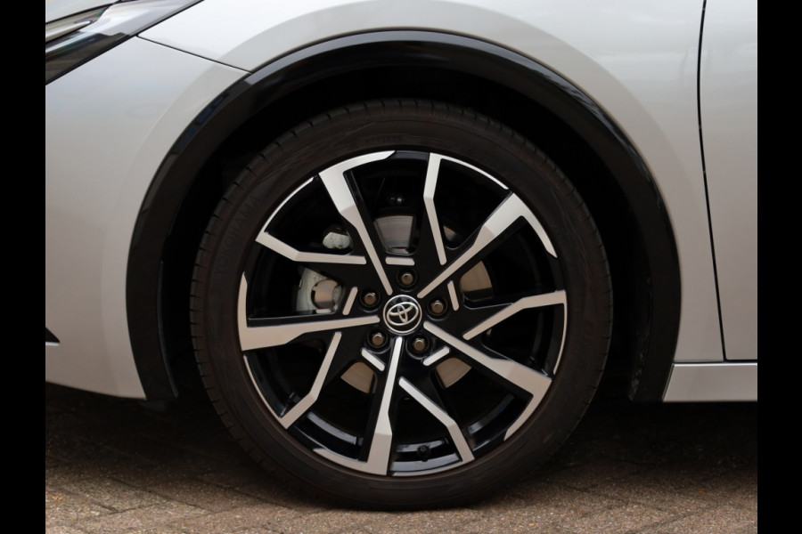 Toyota Prius 2.0 Plug-in Executive | El. Achterklep | Stoel/Stuurwielverwarm