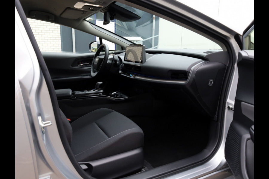 Toyota Prius 2.0 Plug-in Executive | El. Achterklep | Stoel/Stuurwielverwarm