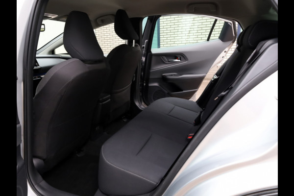 Toyota Prius 2.0 Plug-in Executive | El. Achterklep | Stoel/Stuurwielverwarm