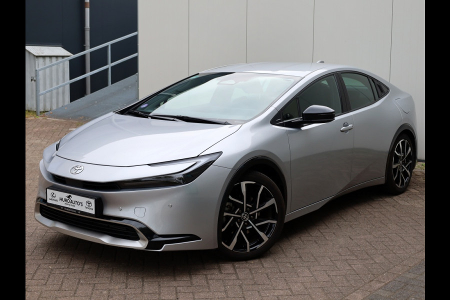 Toyota Prius 2.0 Plug-in Executive | El. Achterklep | Stoel/Stuurwielverwarm