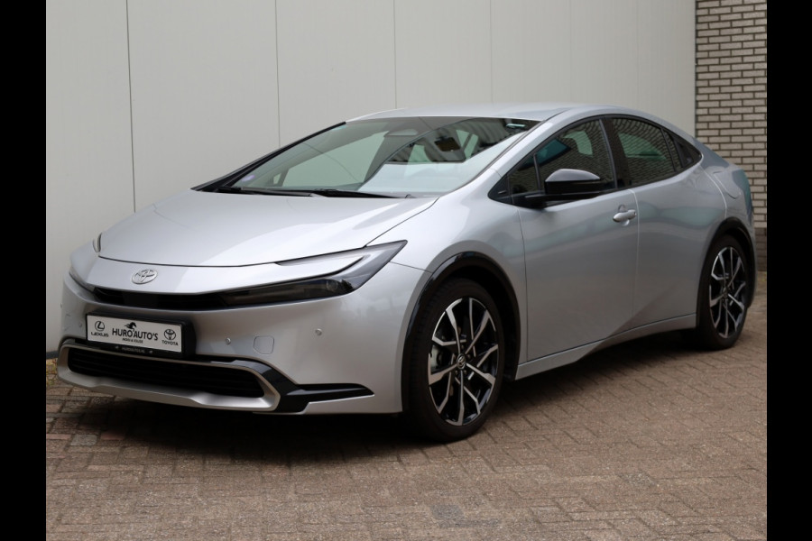 Toyota Prius 2.0 Plug-in Executive | El. Achterklep | Stoel/Stuurwielverwarm