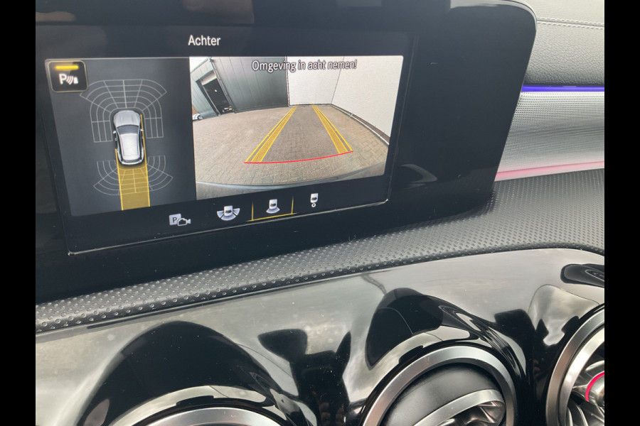 Mercedes-Benz CLA-Klasse 250 e 263pk AMG B Solution Stoelverw Navi/Cam PHEV Plug-in Shooting Brake