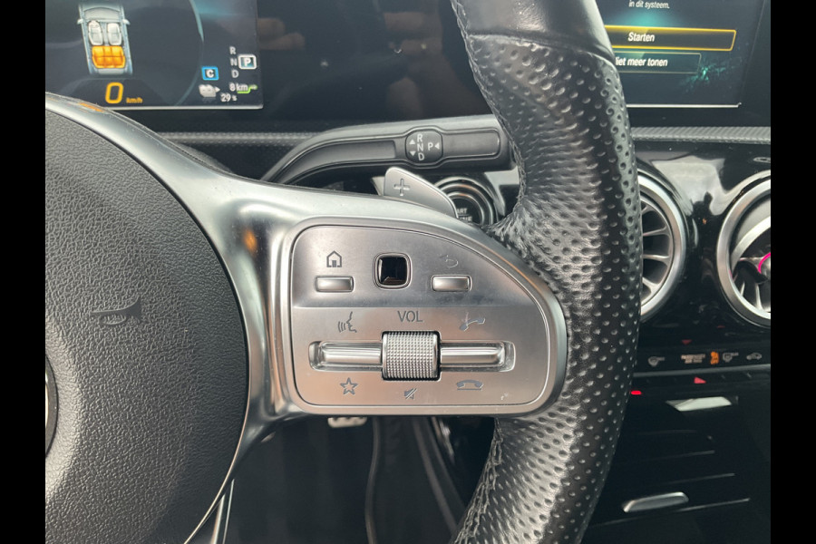 Mercedes-Benz CLA-Klasse 250 e 263pk AMG B Solution Stoelverw Navi/Cam PHEV Plug-in Shooting Brake