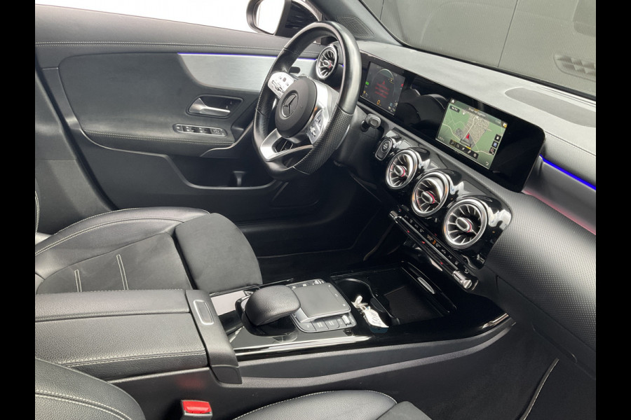 Mercedes-Benz CLA-Klasse 250 e 263pk AMG B Solution Stoelverw Navi/Cam PHEV Plug-in Shooting Brake
