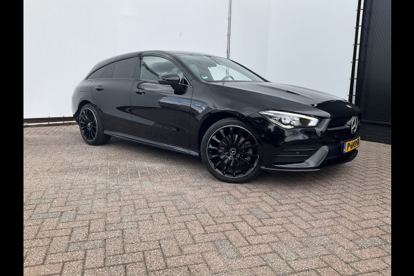 Mercedes-Benz CLA-Klasse 250 e 263pk AMG B Solution Stoelverw Navi/Cam PHEV Plug-in Shooting Brake