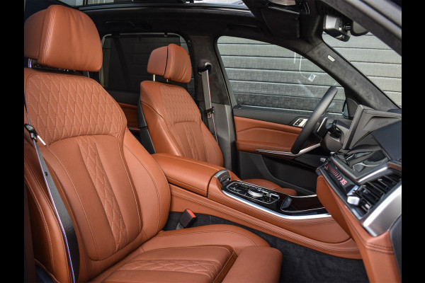 BMW X5 xDrive50e | M-SPORT | ICONIC GLOW | COMFORT ACCESS | CARBON INLEG | SOFT-CLOSE | TREKHAAK | PANORAMADAK | COMFORT SEATS | ADAPTI