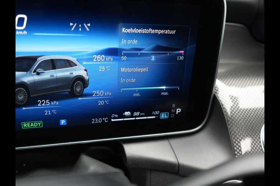 Mercedes-Benz GLC 300e 4MATIC AMG Line Plug In Hybrid 313pk PHEV | Luchtvering | Trekhaak af Fabriek | Panodak | 4 Wielbesturing | 360 Camera |  Lederen Sportstoelen Massage & Ventilatie | Adaptive Cruise
