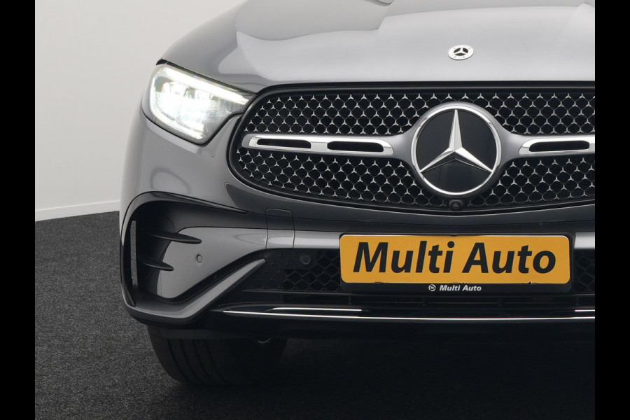 Mercedes-Benz GLC 300e 4MATIC AMG Line Plug In Hybrid 313pk PHEV | Luchtvering | Trekhaak af Fabriek | Panodak | 4 Wielbesturing | 360 Camera |  Lederen Sportstoelen Massage & Ventilatie | Adaptive Cruise