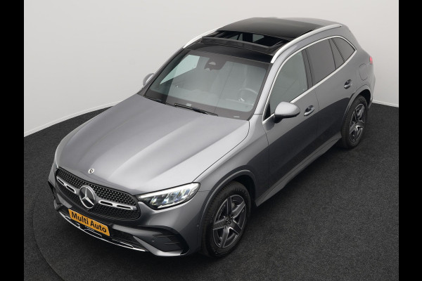 Mercedes-Benz GLC 300e 4MATIC AMG Line Plug In Hybrid 313pk PHEV | Luchtvering | Trekhaak af Fabriek | Panodak | 4 Wielbesturing | 360 Camera |  Lederen Sportstoelen Massage & Ventilatie | Adaptive Cruise