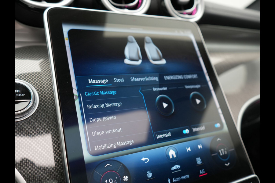 Mercedes-Benz GLC 300e 4MATIC AMG Line Plug In Hybrid 313pk PHEV | Luchtvering | Trekhaak af Fabriek | Panodak | 4 Wielbesturing | 360 Camera |  Lederen Sportstoelen Massage & Ventilatie | Adaptive Cruise