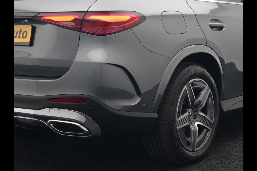 Mercedes-Benz GLC 300e 4MATIC AMG Line Plug In Hybrid 313pk PHEV | Luchtvering | Trekhaak af Fabriek | Panodak | 4 Wielbesturing | 360 Camera |  Lederen Sportstoelen Massage & Ventilatie | Adaptive Cruise