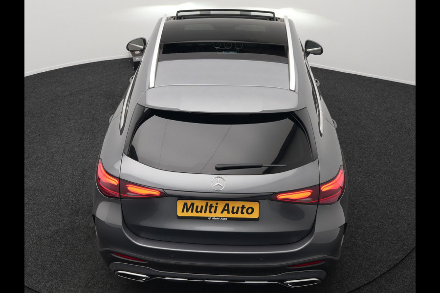 Mercedes-Benz GLC 300e 4MATIC AMG Line Plug In Hybrid 313pk PHEV | Luchtvering | Trekhaak af Fabriek | Panodak | 4 Wielbesturing | 360 Camera |  Lederen Sportstoelen Massage & Ventilatie | Adaptive Cruise