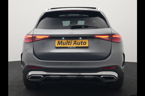 Mercedes-Benz GLC 300e 4MATIC AMG Line Plug In Hybrid 313pk PHEV | Luchtvering | Trekhaak af Fabriek | Panodak | 4 Wielbesturing | 360 Camera |  Lederen Sportstoelen Massage & Ventilatie | Adaptive Cruise